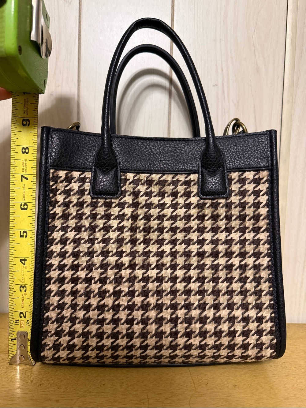 Time and Tru Women's Houndstooth Mini Tote Bag - Picture 5 of 5